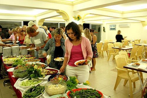 קמר Imeros Hotel מראה חיצוני תמונה