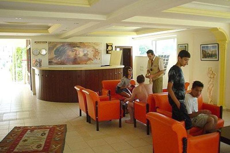 קמר Imeros Hotel מראה חיצוני תמונה